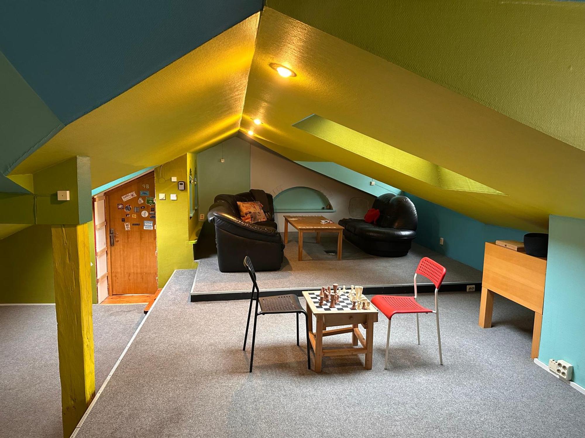 25 Hours Hostel ヴィリニュス エクステリア 写真